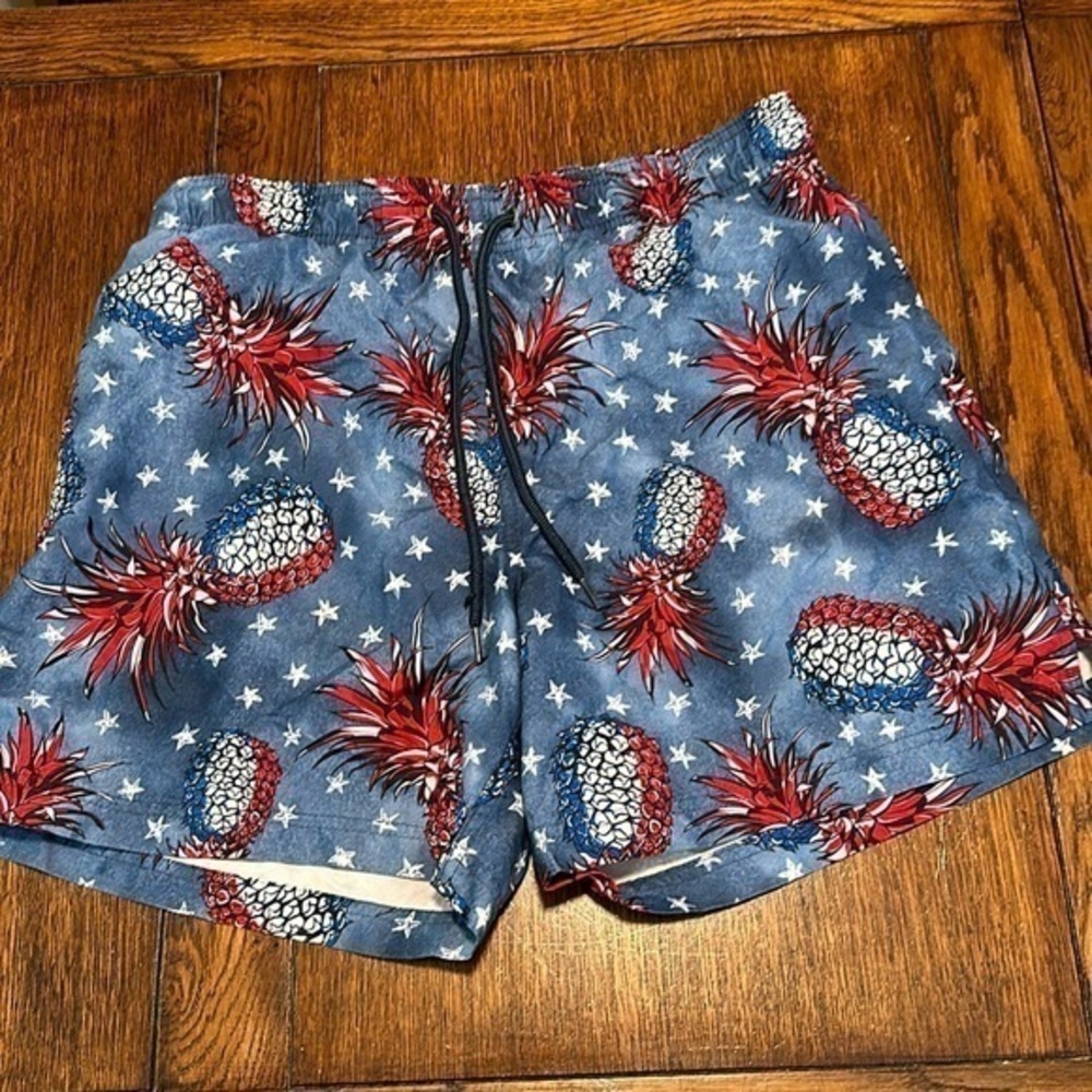Men’s George patriotic swim trunks size L